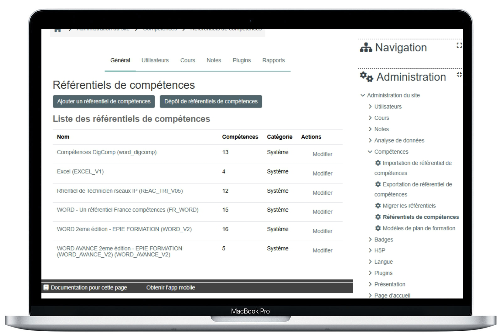 Référentiels de compétences configurés : DigComp, Word, Excel, réseaux IP